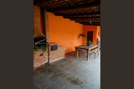 Casa à venda com 380m², 3 quartos e 5 vagas Casa à venda com 380m², 3 quartos e 5 vagasFoto 13