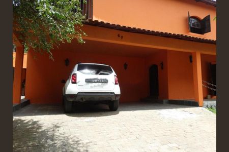 Casa à venda com 380m², 3 quartos e 5 vagas Casa à venda com 380m², 3 quartos e 5 vagasFoto 07