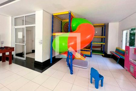 Apartamento à venda com 128m², 3 quartos e 2 vagas Apartamento à venda com 128m², 3 quartos e 2 vagasBrinquedoteca