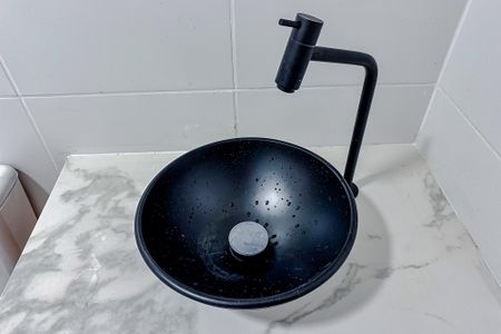 Apartamento à venda com 33m², 1 quarto e sem vagaBanheiro da Suíte