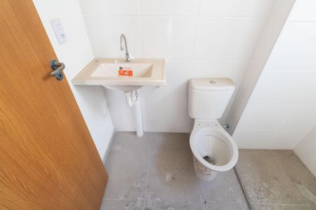 Apartamento para alugar com 41m², 2 quartos e 1 vaga Apartamento para alugar com 41m², 2 quartos e 1 vagaBanheiro