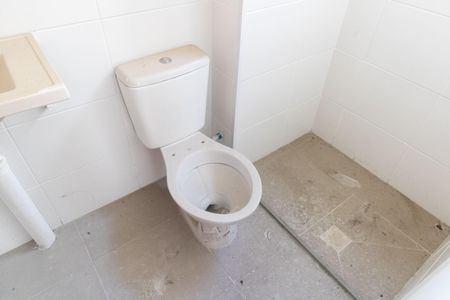 Apartamento para alugar com 41m², 2 quartos e 1 vaga Apartamento para alugar com 41m², 2 quartos e 1 vagaBanheiro