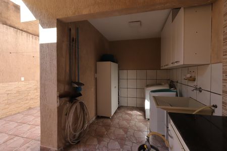 Casa à venda com 145m², 2 quartos e 2 vagasÁrea de Serviço