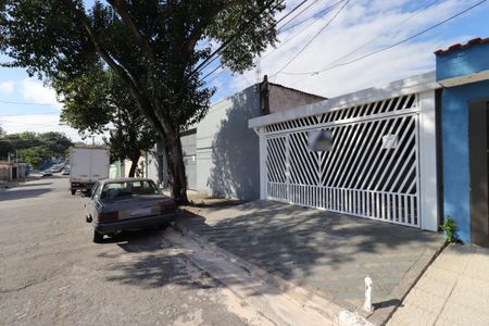Casa à venda com 145m², 2 quartos e 2 vagasFachada