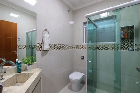 Casa à venda com 145m², 2 quartos e 2 vagasBanheiro Social