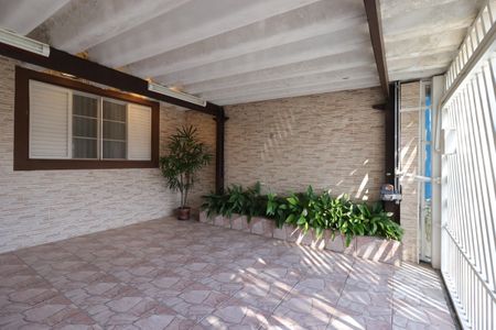 Casa à venda com 145m², 2 quartos e 2 vagasGaragem