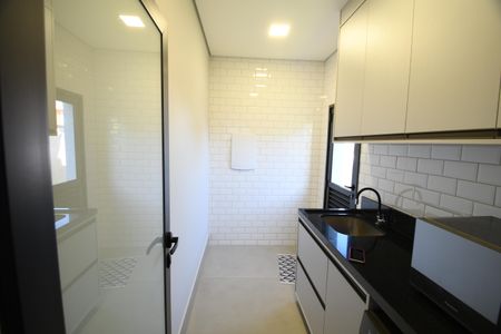 Casa de condomínio à venda com 229m², 3 quartos e 4 vagasÁrea de Serviço