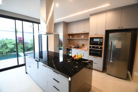 Casa de condomínio à venda com 229m², 3 quartos e 4 vagasCozinha