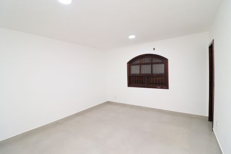 Casa à venda com 503m², 3 quartos e 2 vagasSuíte