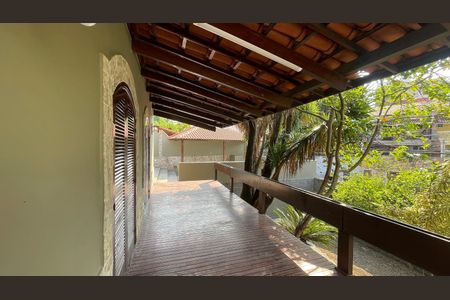 Casa à venda com 503m², 3 quartos e 2 vagasÁrea externa