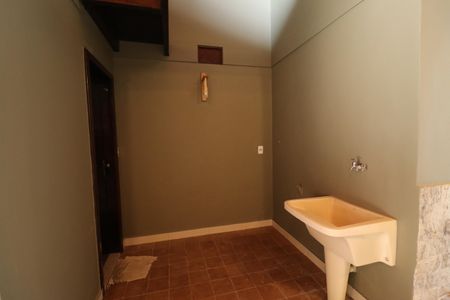 Casa à venda com 503m², 3 quartos e 2 vagasÁrea de Serviço