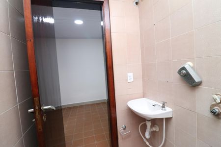 Casa à venda com 503m², 3 quartos e 2 vagasBanheiro de serviço