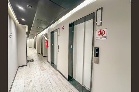 Studio à venda com 31m², 1 quarto e sem vaga Studio à venda com 31m², 1 quarto e sem vagaÁrea comum