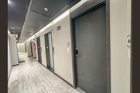 Studio à venda com 31m², 1 quarto e sem vaga Studio à venda com 31m², 1 quarto e sem vagaÁrea comum