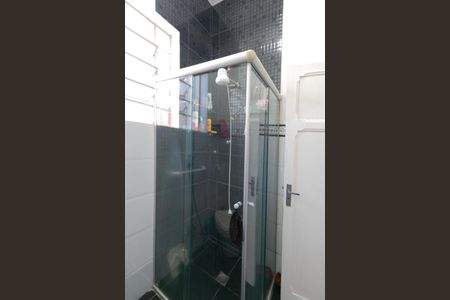 Casa à venda com 180m², 3 quartos e 1 vaga Casa à venda com 180m², 3 quartos e 1 vagaBanheiro