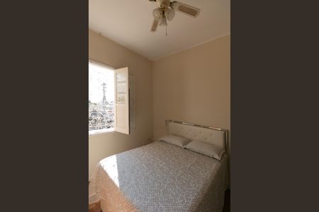 Casa à venda com 180m², 3 quartos e 1 vaga Casa à venda com 180m², 3 quartos e 1 vagaQuarto 1