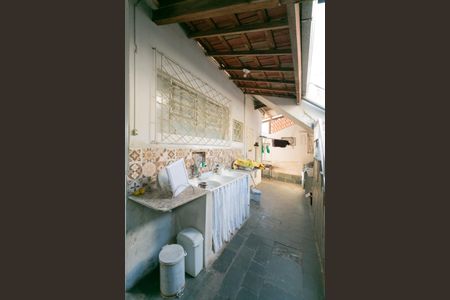 Casa à venda com 180m², 3 quartos e 1 vaga Casa à venda com 180m², 3 quartos e 1 vagaÁrea de Serviço