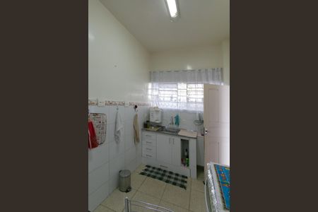 Casa à venda com 180m², 3 quartos e 1 vaga Casa à venda com 180m², 3 quartos e 1 vagaCozinha