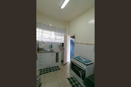 Casa à venda com 180m², 3 quartos e 1 vaga Casa à venda com 180m², 3 quartos e 1 vagaCozinha