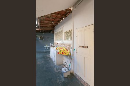 Casa à venda com 180m², 3 quartos e 1 vaga Casa à venda com 180m², 3 quartos e 1 vagaÁrea de Serviço