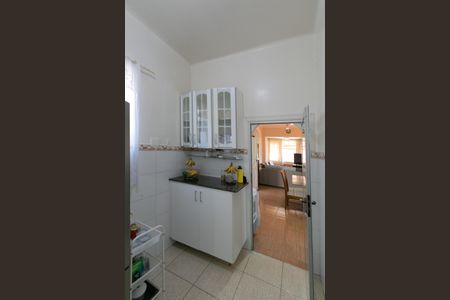 Casa à venda com 180m², 3 quartos e 1 vaga Casa à venda com 180m², 3 quartos e 1 vagaCozinha