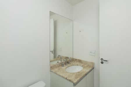 Apartamento à venda com 67m², 3 quartos e 1 vaga Apartamento à venda com 67m², 3 quartos e 1 vagaBanheiro da Suíte