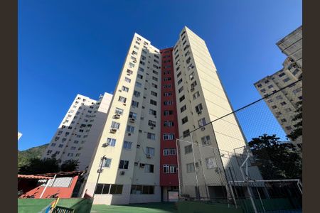 Apartamento à venda com 38m², 1 quarto e 1 vaga Apartamento à venda com 38m², 1 quarto e 1 vagaFachada do bloco