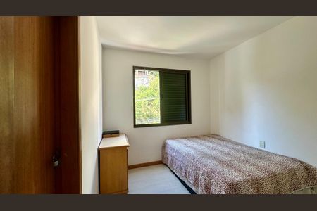 Apartamento à venda com 100m², 3 quartos e 2 vagas Apartamento à venda com 100m², 3 quartos e 2 vagasQuarto 2