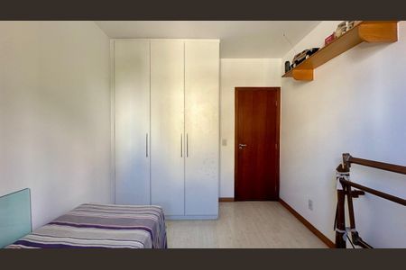 Apartamento à venda com 100m², 3 quartos e 2 vagas Apartamento à venda com 100m², 3 quartos e 2 vagasQuarto 1