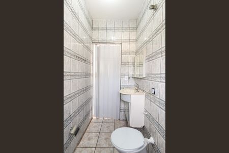 Casa para alugar com 45m², 1 quarto e sem vaga Casa para alugar com 45m², 1 quarto e sem vagaBanheiro