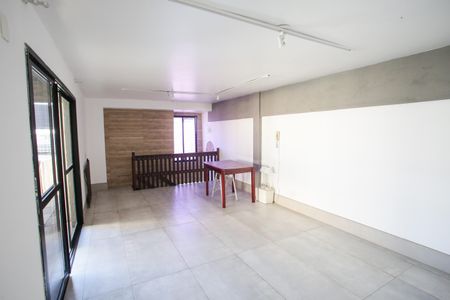Apartamento à venda com 280m², 5 quartos e 2 vagas Apartamento à venda com 280m², 5 quartos e 2 vagasSala 2