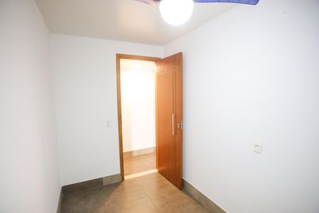 Apartamento à venda com 280m², 5 quartos e 2 vagas Apartamento à venda com 280m², 5 quartos e 2 vagasQuarto 3