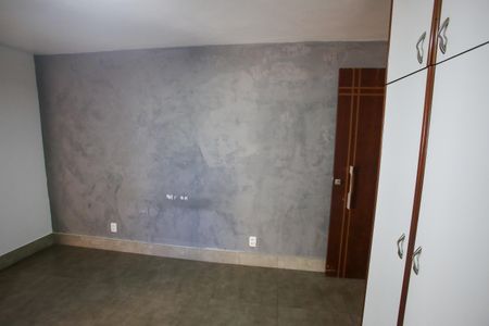 Apartamento à venda com 280m², 5 quartos e 2 vagas Apartamento à venda com 280m², 5 quartos e 2 vagasQuarto 2