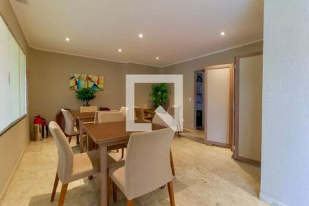 Apartamento para alugar com 148m², 4 quartos e 3 vagas Apartamento para alugar com 148m², 4 quartos e 3 vagasÁrea comum - Salão de Festas