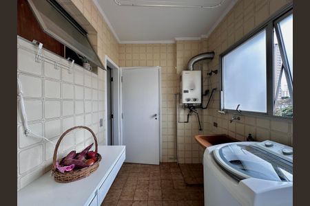 Apartamento para alugar com 148m², 4 quartos e 3 vagas Apartamento para alugar com 148m², 4 quartos e 3 vagasÁrea de Serviço