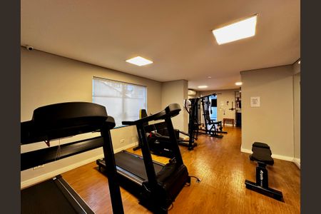 Apartamento para alugar com 148m², 4 quartos e 3 vagas Apartamento para alugar com 148m², 4 quartos e 3 vagasÁrea comum - Academia