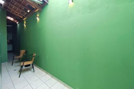 Casa à venda com 125m², 3 quartos e 2 vagas Casa à venda com 125m², 3 quartos e 2 vagasQuintal - Área Gourmet