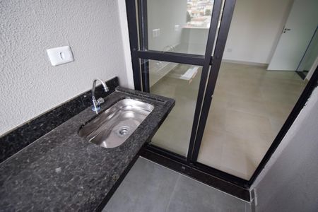 Apartamento à venda com 40m², 2 quartos e 1 vaga Apartamento à venda com 40m², 2 quartos e 1 vagaSacada