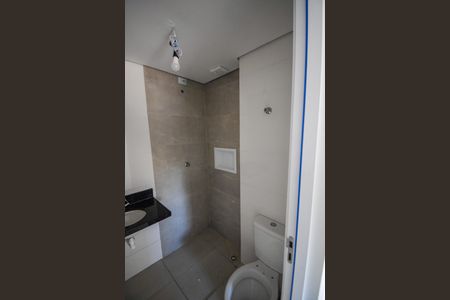 Apartamento à venda com 40m², 2 quartos e 1 vaga Apartamento à venda com 40m², 2 quartos e 1 vagaBanheiro