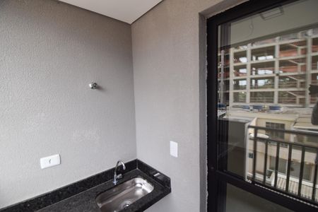 Apartamento à venda com 40m², 2 quartos e 1 vaga Apartamento à venda com 40m², 2 quartos e 1 vagaSacada