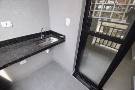 Apartamento à venda com 40m², 2 quartos e 1 vaga Apartamento à venda com 40m², 2 quartos e 1 vagaSacada