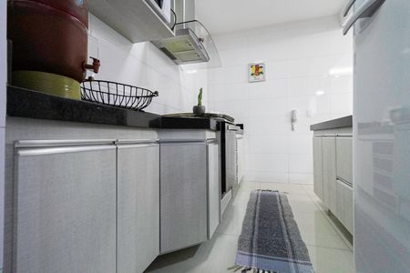Apartamento à venda com 53m², 2 quartos e 1 vaga Apartamento à venda com 53m², 2 quartos e 1 vagaCozinha