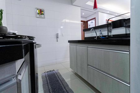 Apartamento à venda com 53m², 2 quartos e 1 vaga Apartamento à venda com 53m², 2 quartos e 1 vagaCozinha