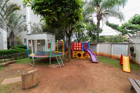 Apartamento à venda com 53m², 2 quartos e 1 vaga Apartamento à venda com 53m², 2 quartos e 1 vagaÁrea comum - Playground