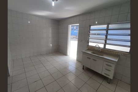 Casa à venda com 3 quartos, 154m² em Vila Yolanda, Osasco