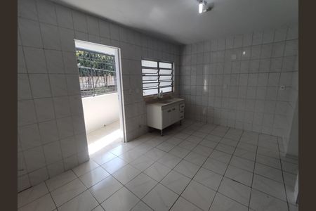 Casa à venda com 3 quartos, 154m² em Vila Yolanda, Osasco
