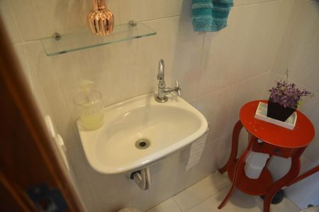 Casa à venda com 200m², 3 quartos e 3 vagasBanheiro de serviço