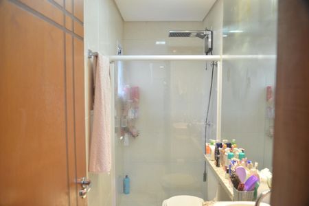 Casa à venda com 200m², 3 quartos e 3 vagasBanheiro Social