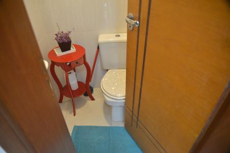 Casa à venda com 200m², 3 quartos e 3 vagasBanheiro de serviço