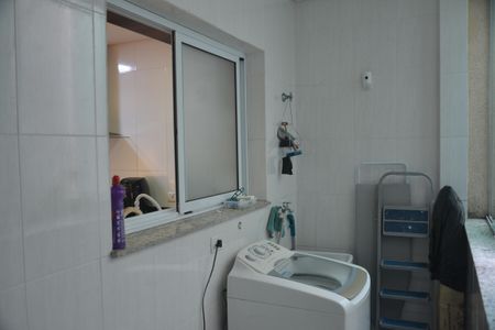 Casa à venda com 200m², 3 quartos e 3 vagasÁrea de Serviço